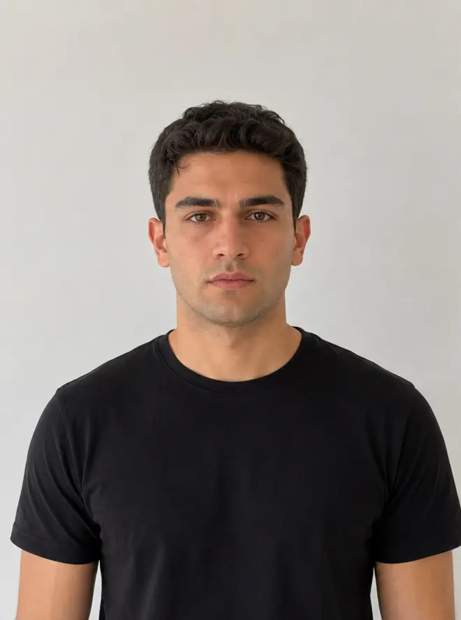 Erkek aday için doğal portre fotoğrafı örneği